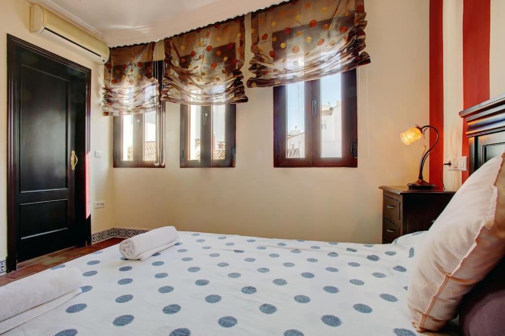 Apartamento Duplex Centro Con Garaje Gratuito Ronda Dış mekan fotoğraf
