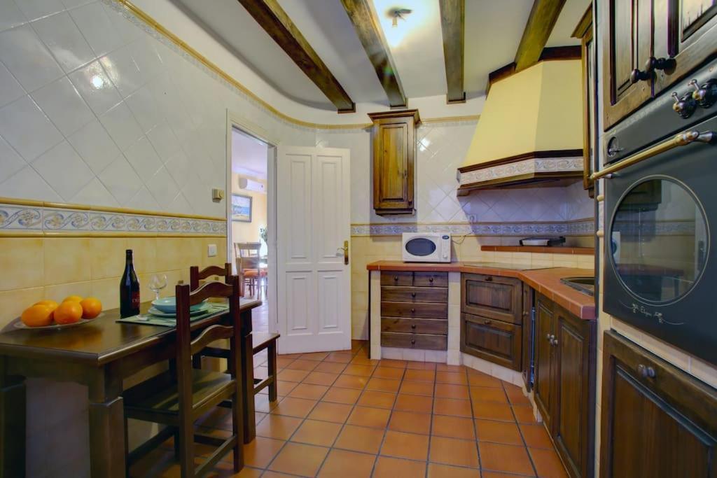 Apartamento Duplex Centro Con Garaje Gratuito Ronda Dış mekan fotoğraf